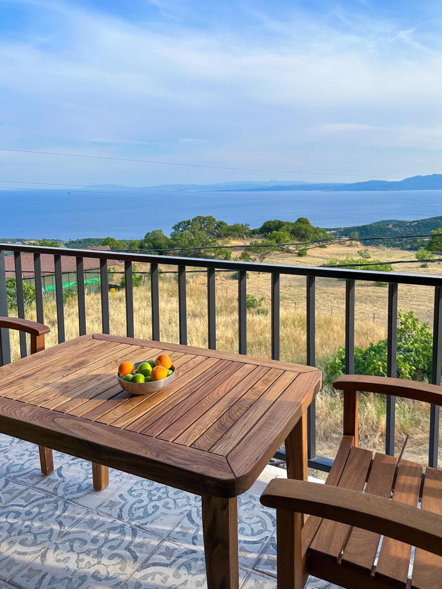 Assos Sizin Ev Vila Ayvacik Exterior foto