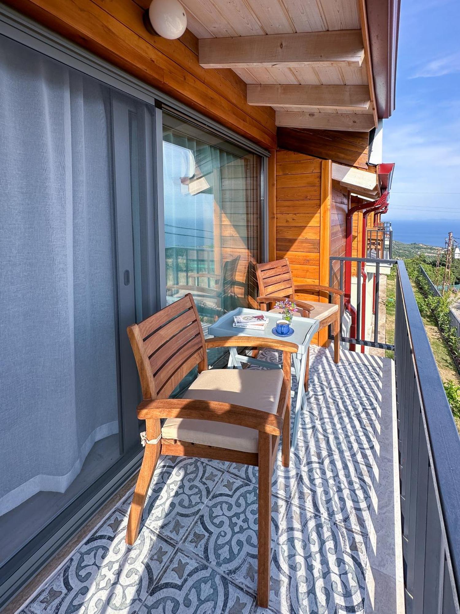 Assos Sizin Ev Vila Ayvacik Exterior foto